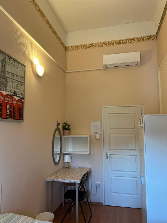 Good Luck Apartamento Budapeste Exterior foto