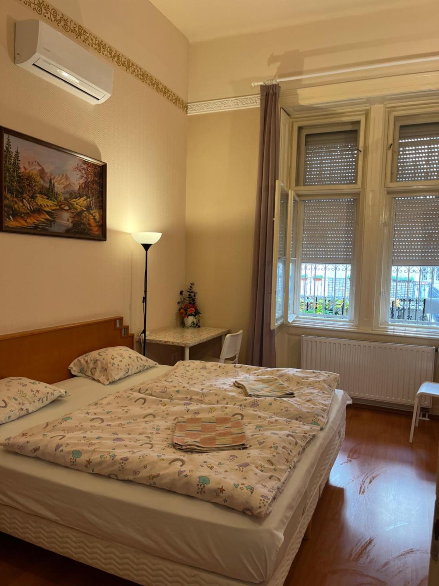 Good Luck Apartamento Budapeste Exterior foto